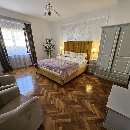 Casa Raduly Aparthotel Сибиу Екстериор снимка