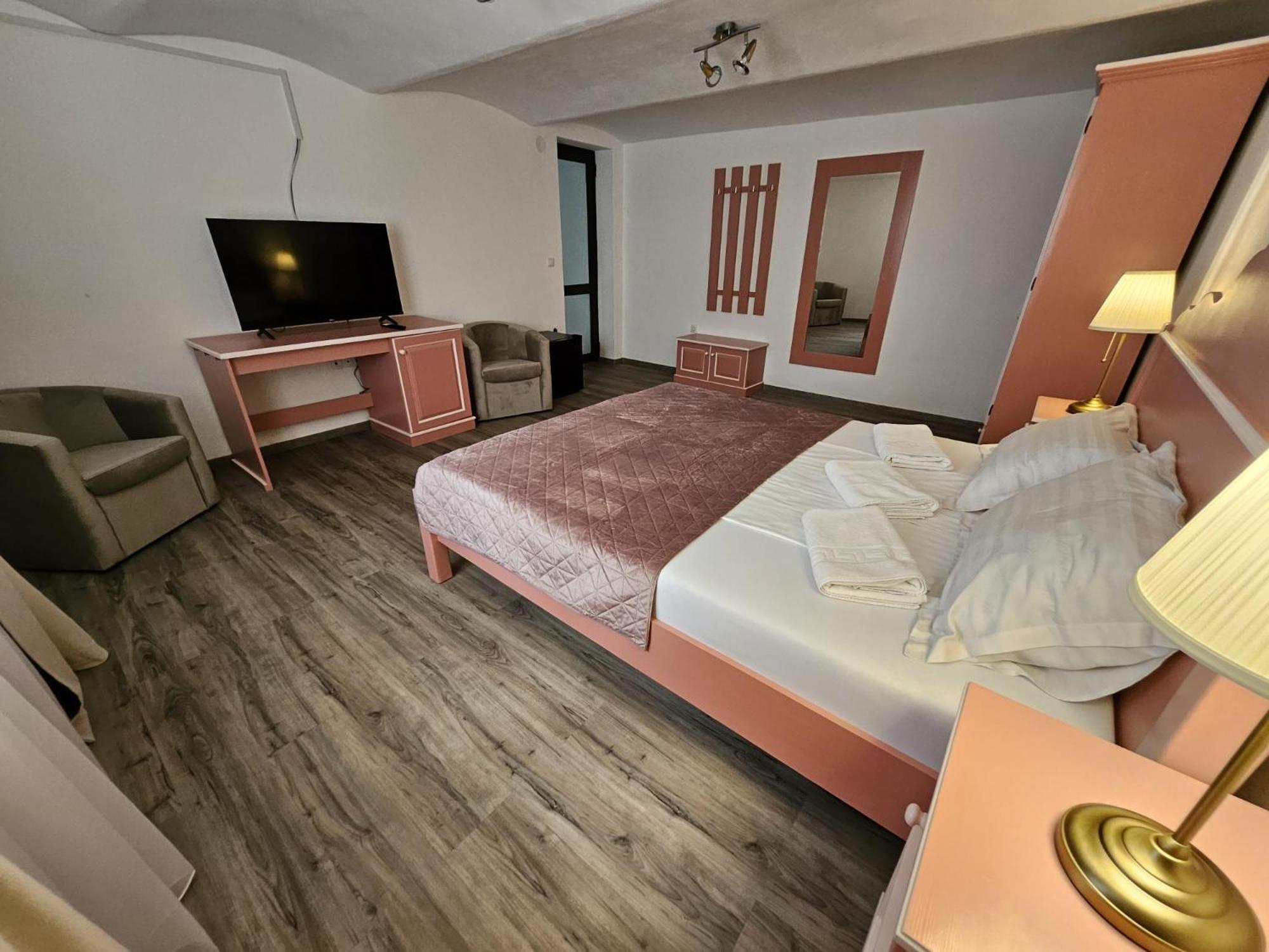 Casa Raduly Aparthotel Сибиу Екстериор снимка
