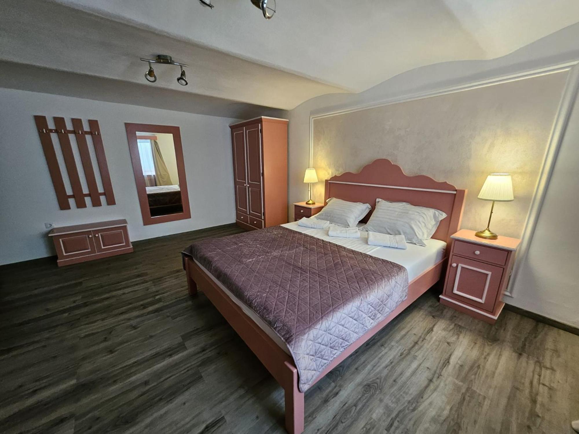 Casa Raduly Aparthotel Сибиу Екстериор снимка