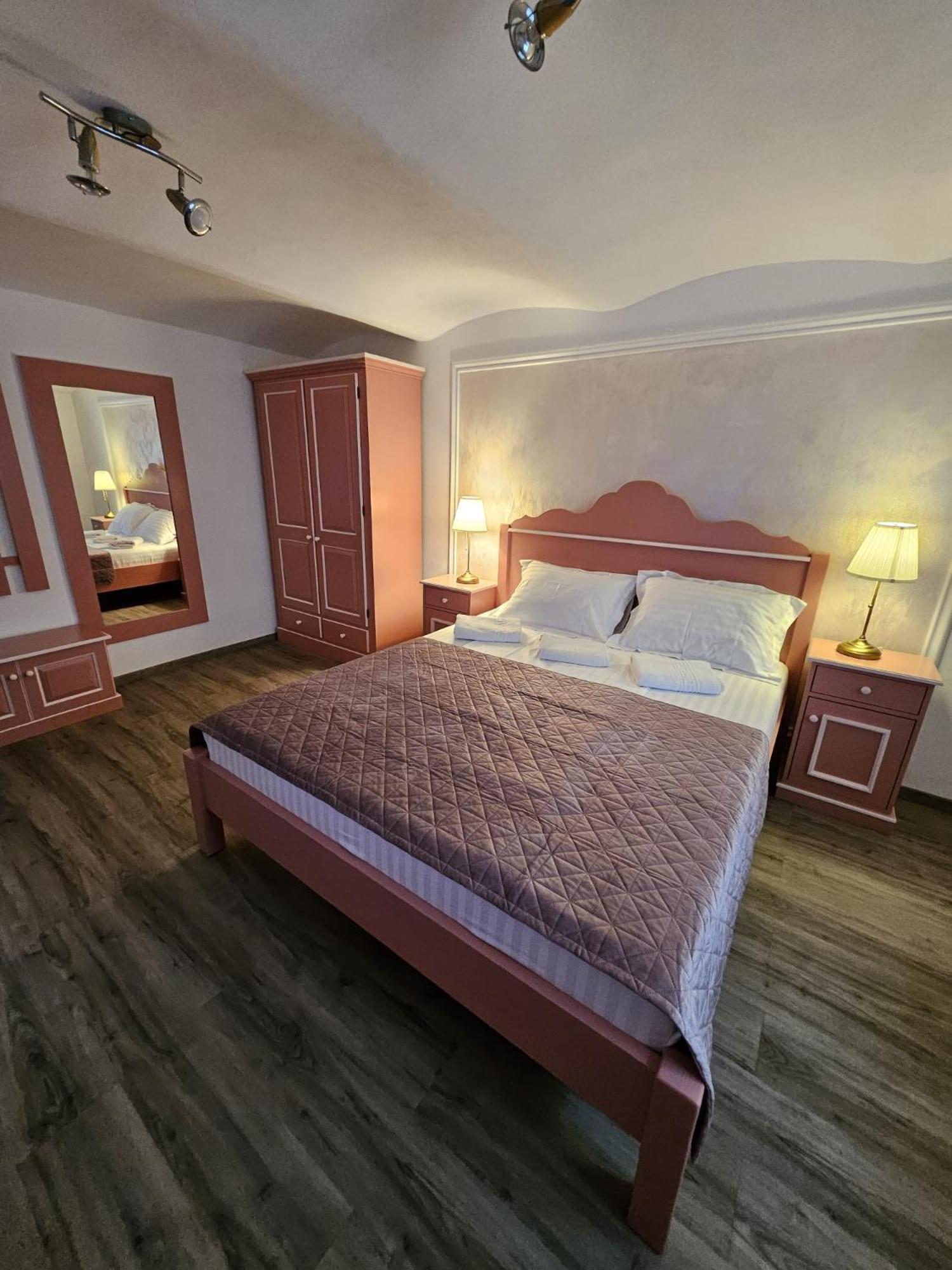 Casa Raduly Aparthotel Сибиу Екстериор снимка
