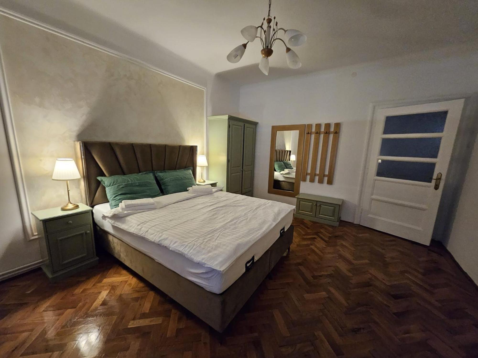 Casa Raduly Aparthotel Сибиу Екстериор снимка